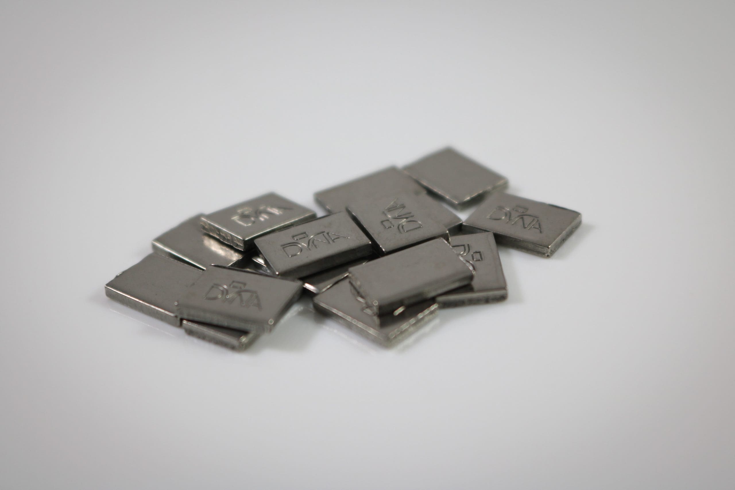 E.F.M. Alloy - ferromagnet. Legierung - Cu-Ag-frei
